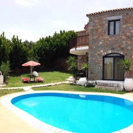Niriides Luxury Villas Hersonissos  Exterior photo