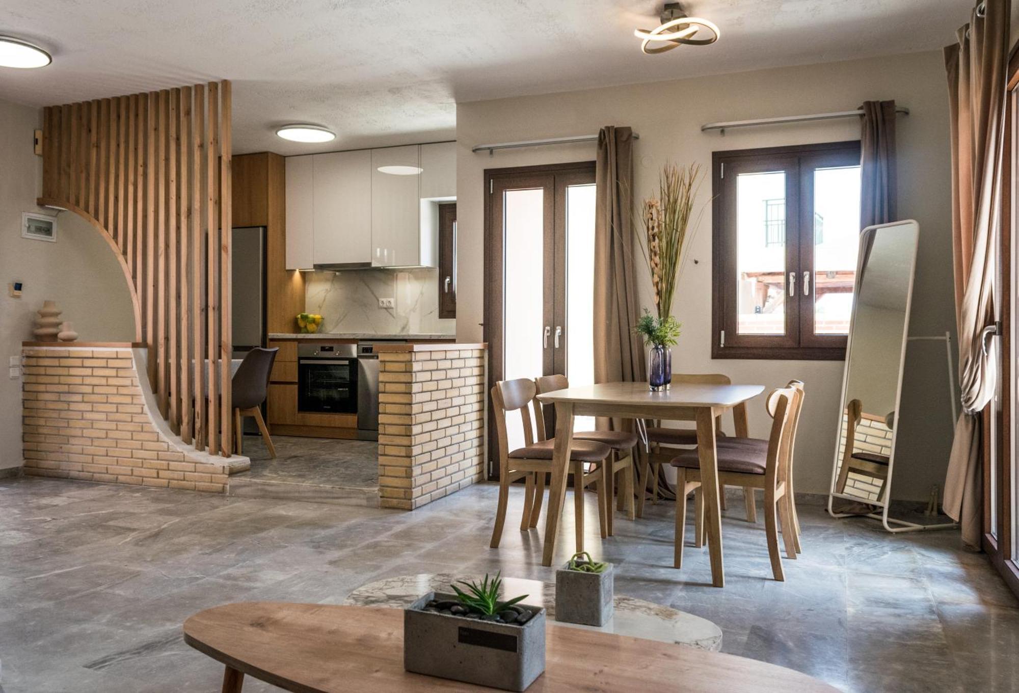 Villa Niriides Luxury