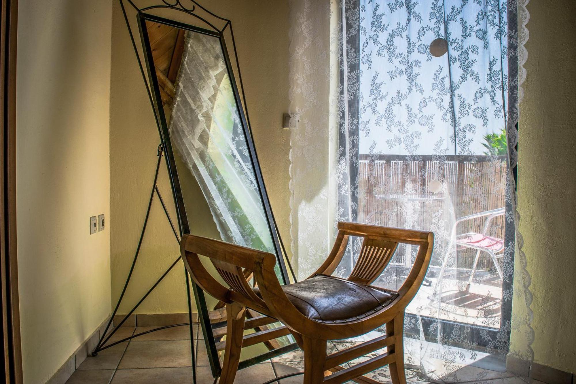 Villa Niriides Luxury